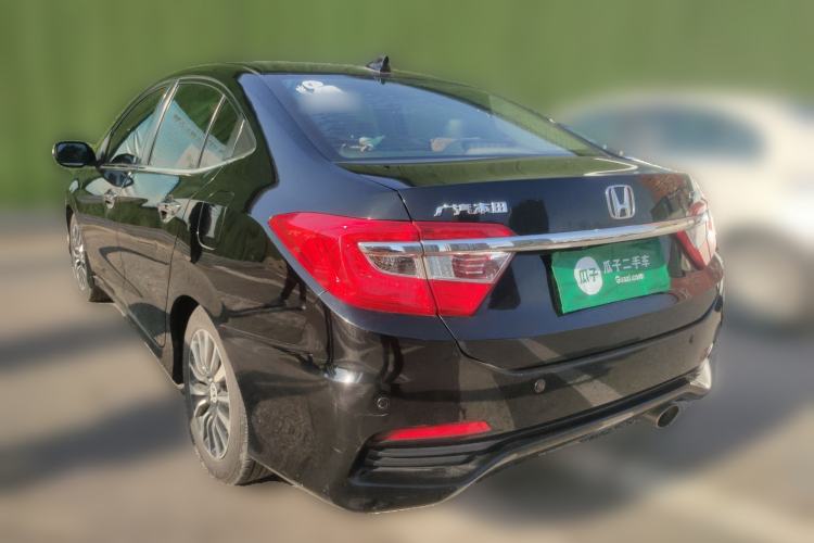 Used Honda Crider 2013 1.8L automatic luxury edition