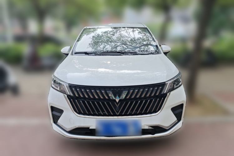 Used Wuling Jiachen 2022 1.5T Manual Comfort & Dynamic Version Front