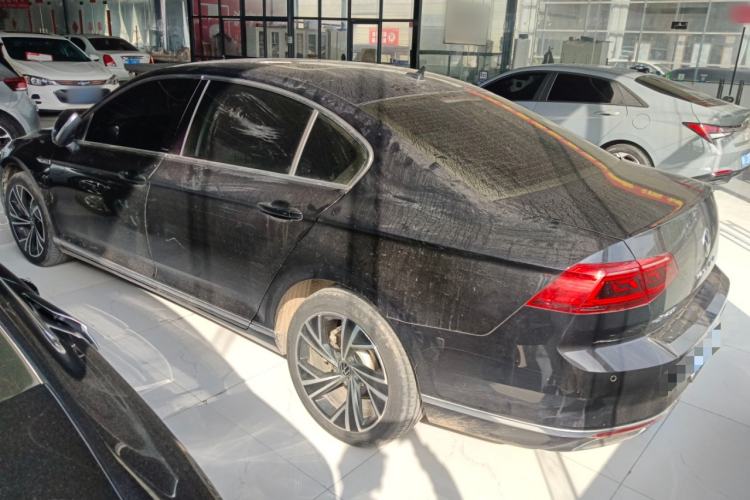 Used Volkswagen Magotan 2020 330TSI DSG Luxury Edition Rear Left 45 Deg