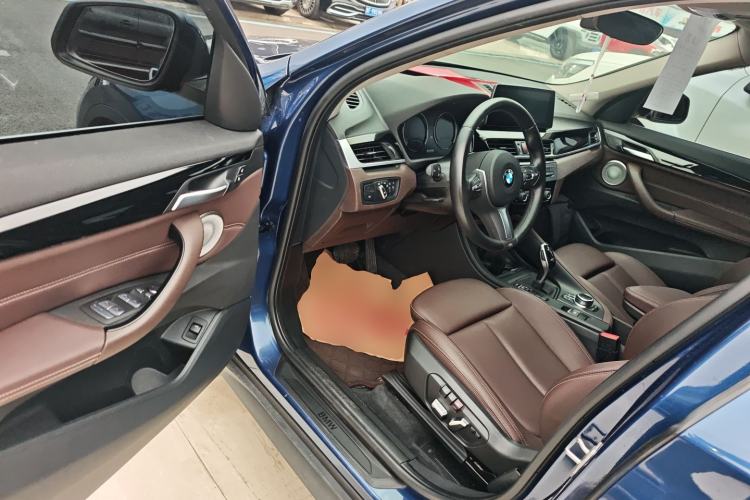 Used BMW X1 2021 Restyled sDrive25Li Leading Edition
