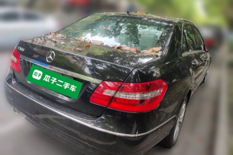 Used Mercedes-Benz E-Class 2009 E 300 Fashion Model Rear Right 45 Deg