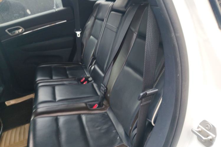 Used Jeep Grand Cherokee 2015 3.6L Luxury Navigation Edition