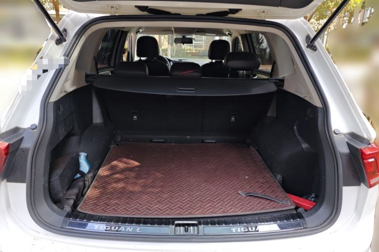 Used Volkswagen Tiguan L 2020 330TSI Automatic Two-Wheel Drive Luxury Edition China VI Standard