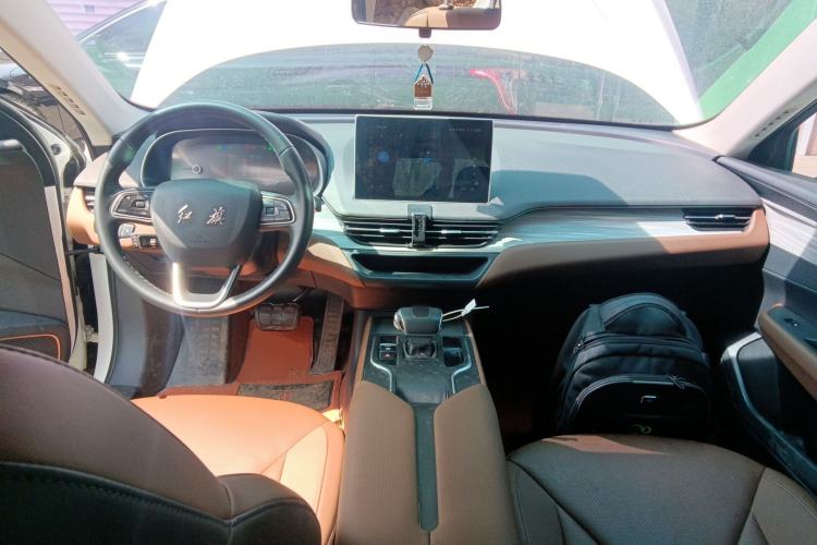 Used Hongqi E-QM5 2024 610 km PLUS Center Console