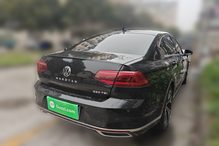 Used Volkswagen Magotan 2020 330TSI DSG Luxury Edition Rear Right 45 Deg