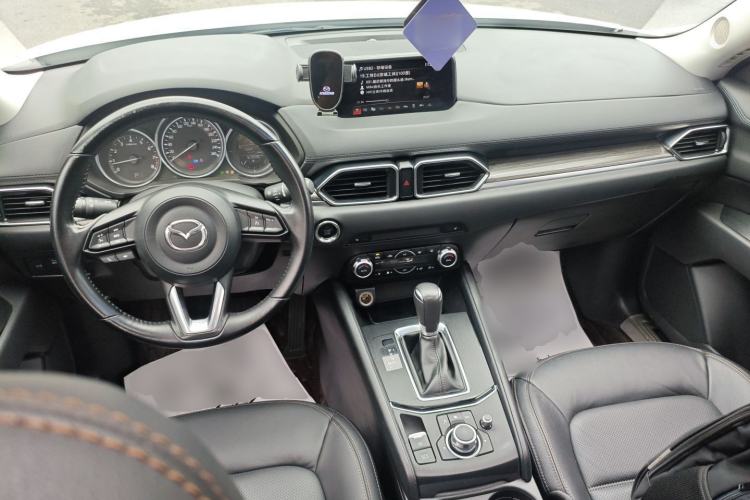 Used Mazda CX-5 2017 2.0L Automatic 2WD Smart Enjoyment Version China V Standard Center Console