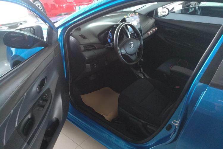 Used Toyota YARiS L Zhi Xuan 2014 1.3E Automatic Charm Edition Left Front Seat