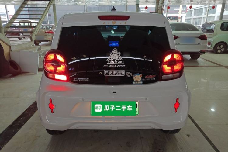 Used Roewe Clever 2021 302km All-Round Version Rear
