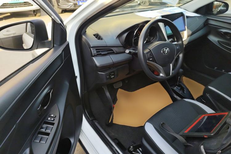 Used Toyota YARiS L Zhi Xuan 2022 X-Trail 1.5L CVT Leading PLUS Edition
