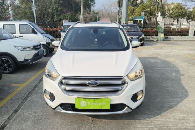 Used Ford Kuga 2017 EcoBoost 180 Two-Wheel-Drive Platinum Edition