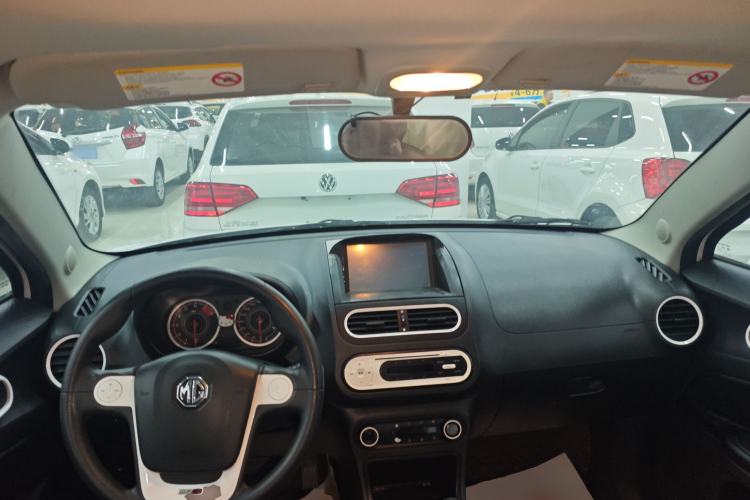 Used MG 3SW 2015 1.5L AMT Elite Model
