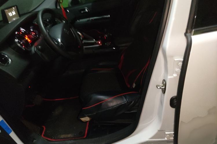 Used Peugeot 3008 2015 1.6THP Automatic Classic Edition
