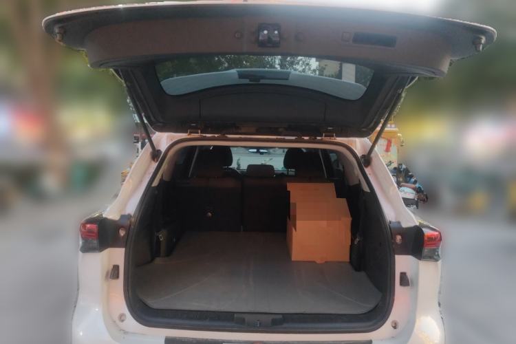 Used Toyota Highlander 2023 2.5L Smart Electric Hybrid Dual-Drive Elite Version 7 Seats