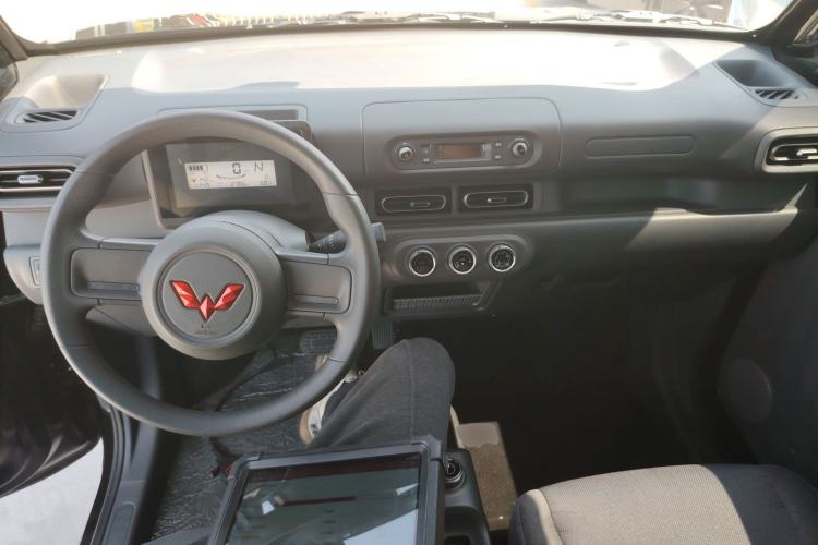 Used Wuling Zhiguang New Energy 2025 Comfort Model