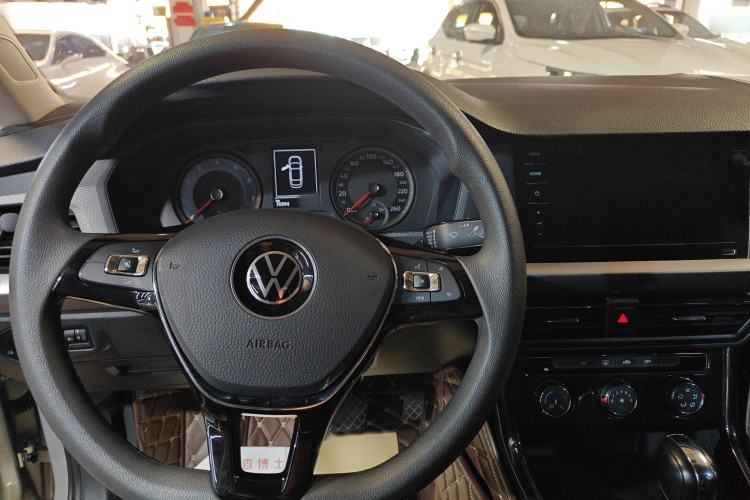 Used Volkswagen Lavida 2021 1.5L Automatic Fashion Edition Steering Wheel