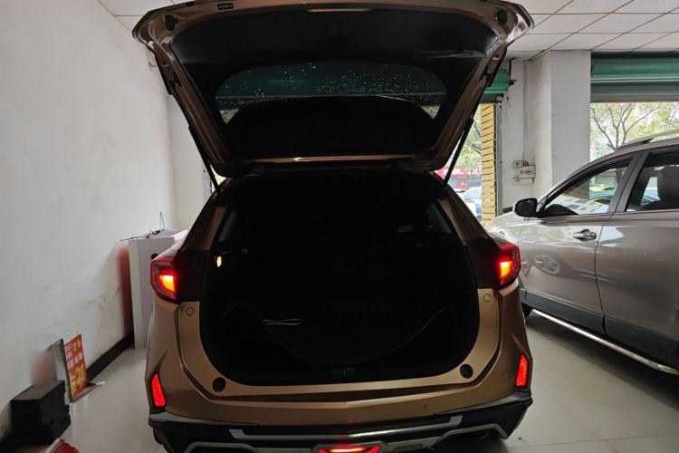 Used Acura CDX 2016 1.5T Two-Wheel Drive Deluxe Edition
