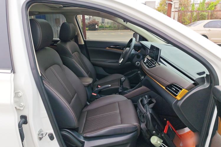 Used CHANGAN Eado DT 2019 1.6L Manual Enjoyment Model China VI Standard