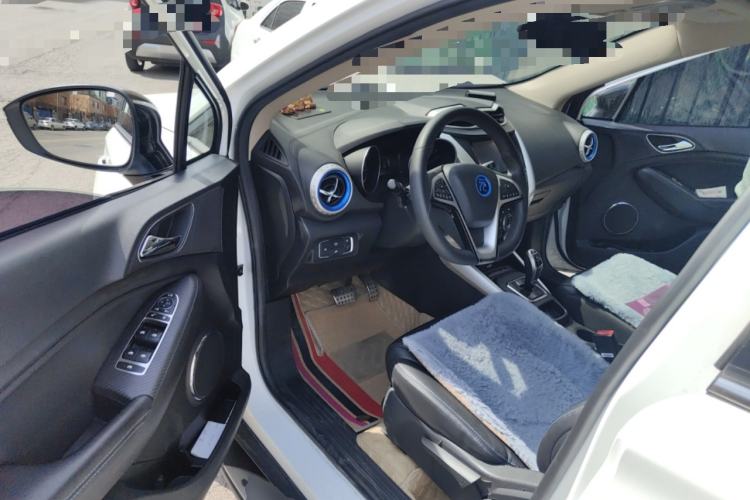 Used BYD Yuan New Energy 2018 EV360 Smart Connect Cool Edition
