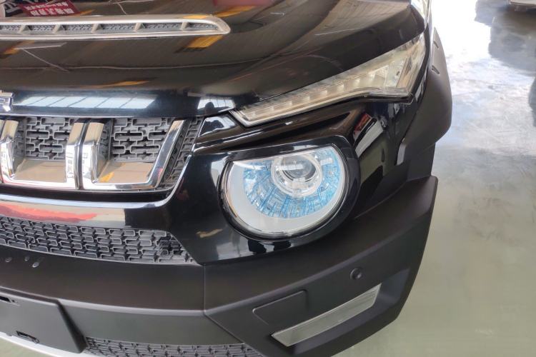 Used BAIC Off-Road BJ20 2016 1.5T CVT Prestige Edition Left Front Headlight
