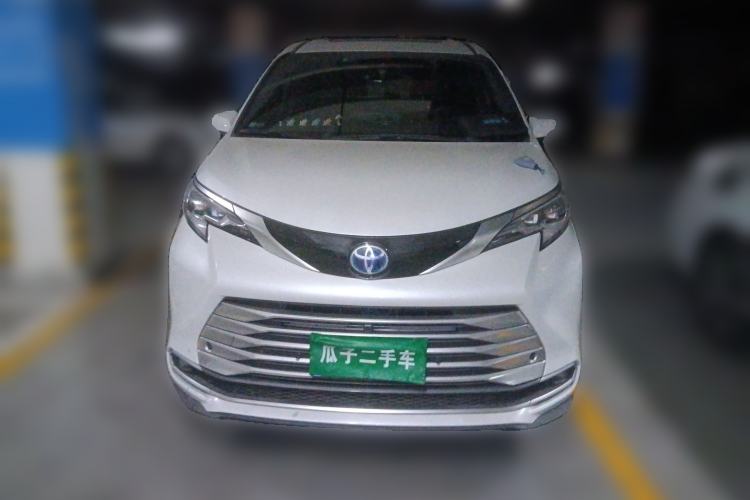 Used Toyota SIENNA 2021 2.5L Hybrid Platinum Edition