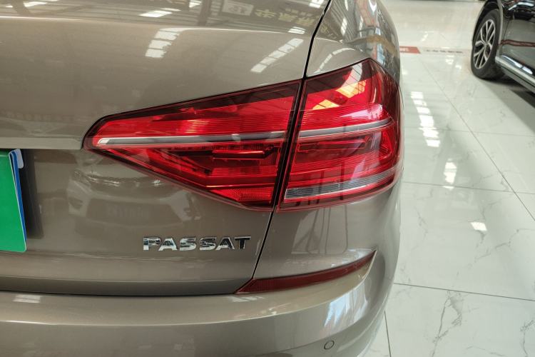 Used Volkswagen Passat 2017 280TSI DSG Luxury Edition