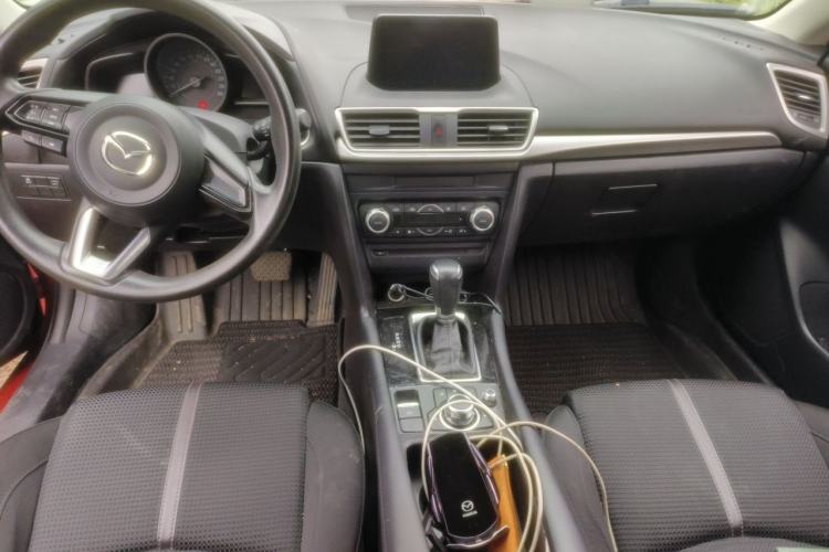 Used Mazda 3 Axela 2019 Cloud-Controlled Version Hatchback 1.5L Automatic Luxury Model Emission Standard China V