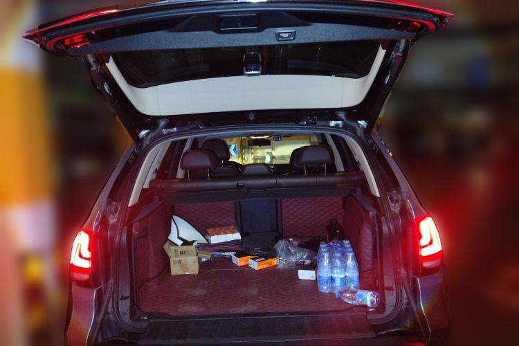 Used BMW X5 2017 xDrive28i Trunk