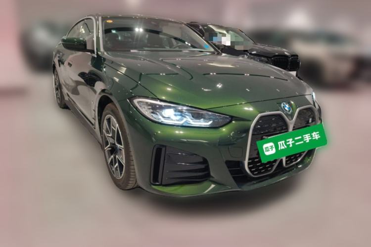 Used BMW i4 2023 eDrive35 Front Right 45 Deg