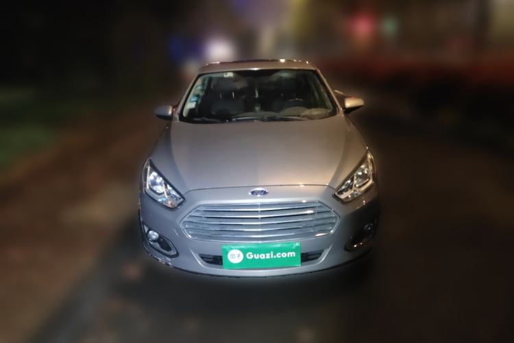 Used Ford Escort 2015 1.5L Automatic Fashion Model Front