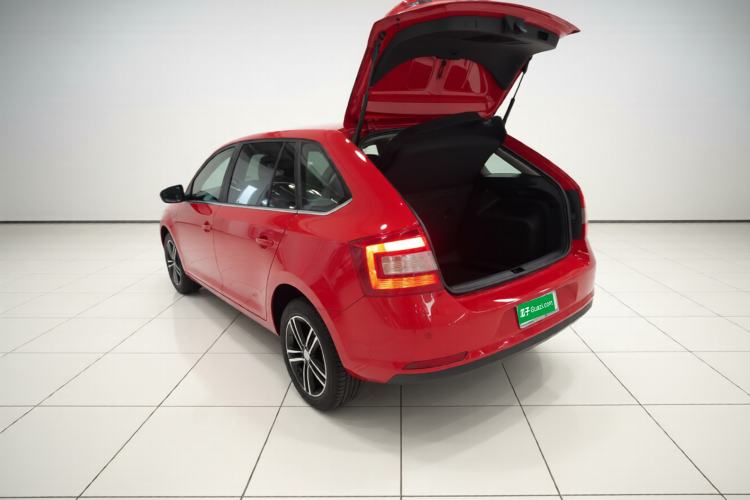 Used Skoda Rapid Spaceback 2016 Revised Version 1.4L Manual Front-Drive Edition