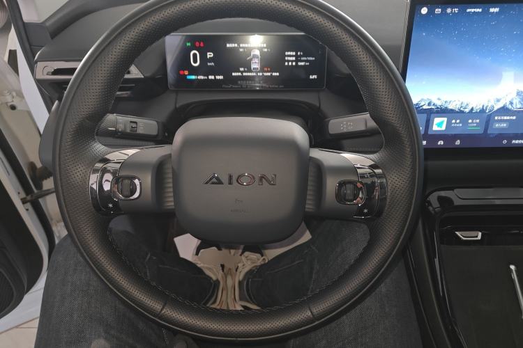 Used AION V 2024 Aion Tyrannosaurus 650 Smart Luxury Edition
