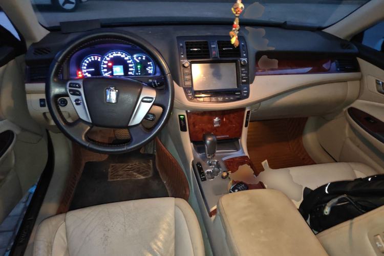 Used Toyota Crown 2012 2.5L Royal Leather Edition
