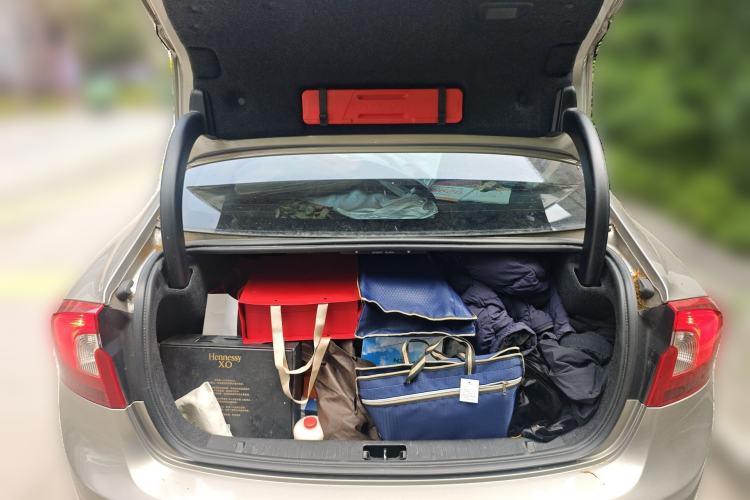 Used Volvo S60 2016 S60L T4 Zhiyuan Edition Trunk