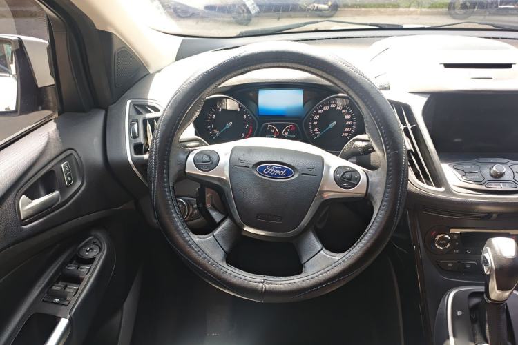 Used Ford Kuga 2013 2.0L GTDi Four-Wheel-Drive Sport Model
