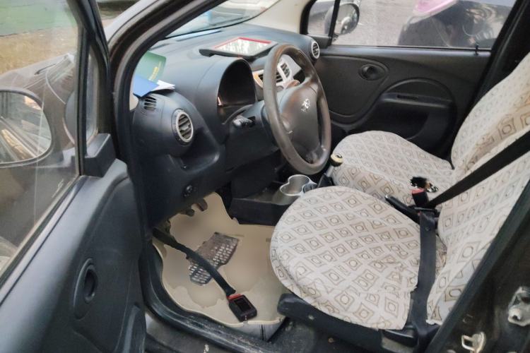 Used Chery QQ 2013 1.0L Manual Happy Edition