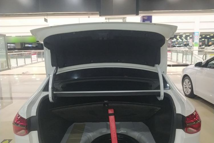 Used Chevrolet Monza 2019 RS 330T Automatic Comfort Edition China VI Standard
