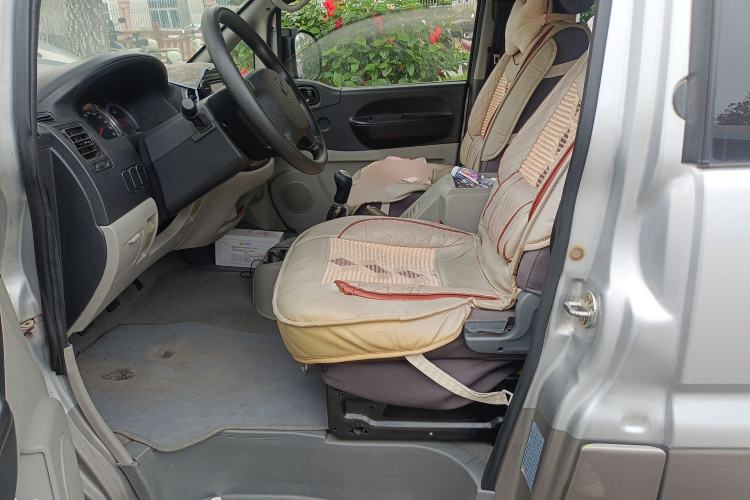 Used FORTHING Lingzhi 2015 M5 Q7 2.0L 7-seat Long-Wheelbase Comfort Model