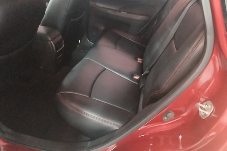 Used Nissan Tiida 2016 1.6L CVT Cool Dynamic Edition
