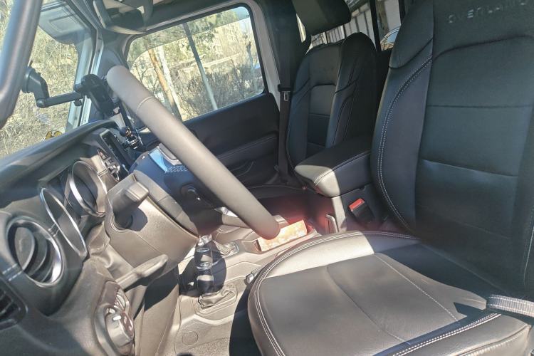 Used Jeep Gladiator 2024 3.6L Camping Edition