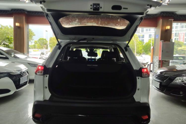 Used Toyota FRONTLANDER 2022 2.0L CVT Leading Edition Trunk