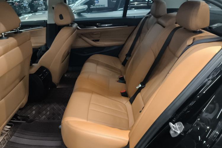 Used BMW 5 Series 2018 528Li Launch Special Edition
