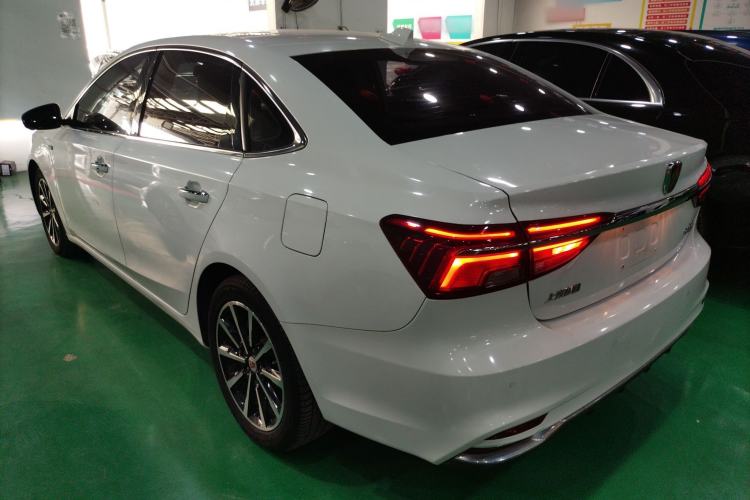 Used Roewe i6 New Energy 2017 45T Hybrid Connective Smart Luxury Edition