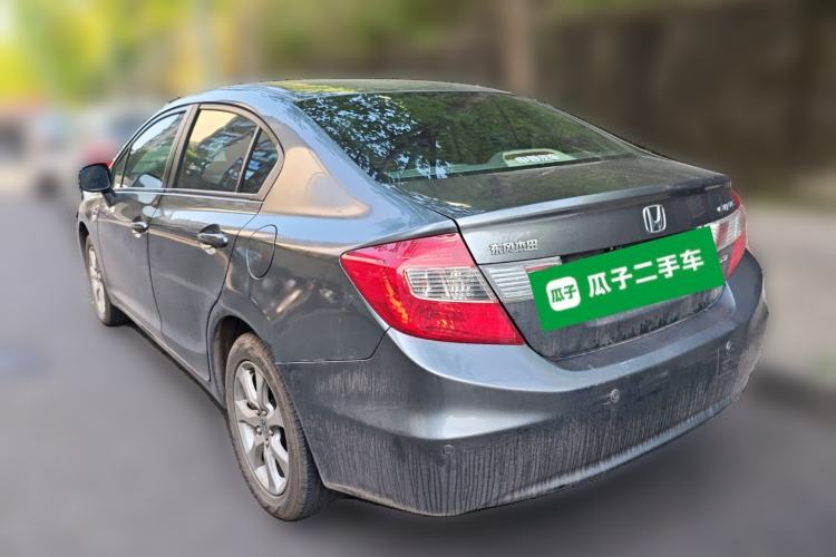 Used Honda Civic 2012 1.8L manual Comfort version
