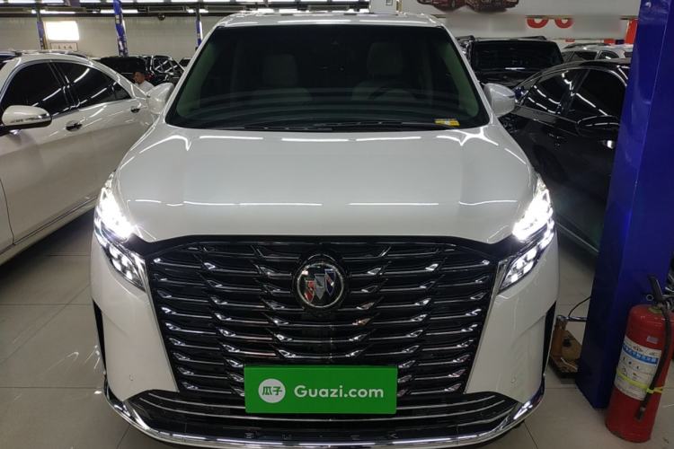 Used Buick GL8 2023 ES Lu Zun Deluxe and Yue Edition
