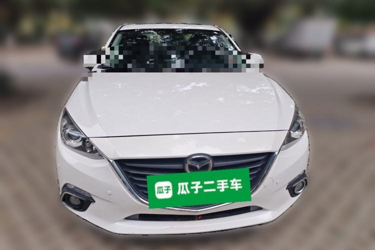 Used Mazda 3 Axela 2014 Sedan 1.5L Automatic Luxury Model
