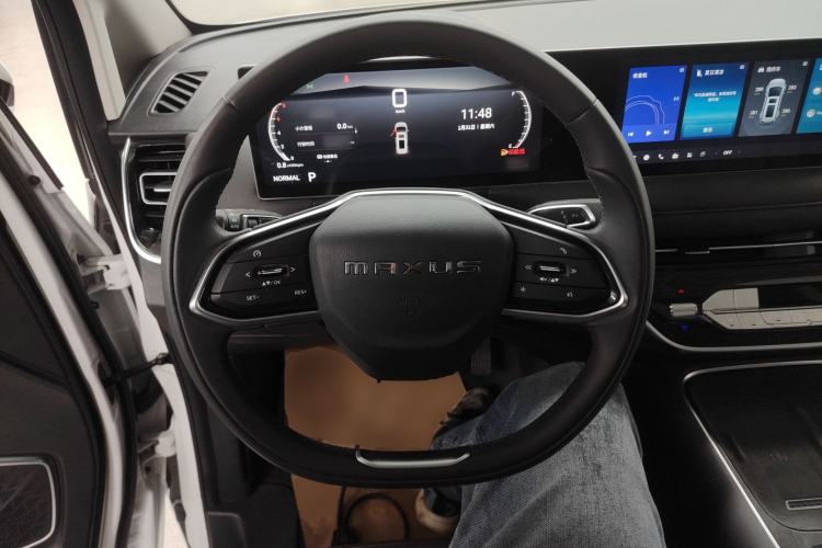 Used SAIC MAXUS G10 2025 MAX 2.0T Automatic Flagship Edition Gasoline 7-Seater Steering Wheel