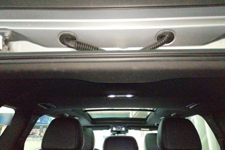 Used GAC Trumpchi GS8 2022 Linghang Series 2.0 TGDI Two-Wheel-Drive Luxury Smart Connectivity Version (7 Seats)