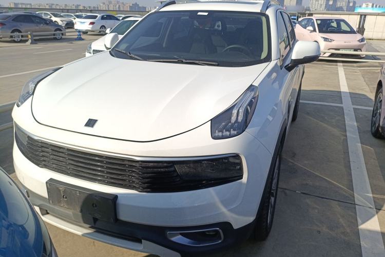 Used Lynk & Co 01 2017 2.0T Two-Wheel-Drive Version Front