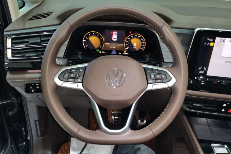 Used Volkswagen Viloran 2024 380TSI Luxury Edition