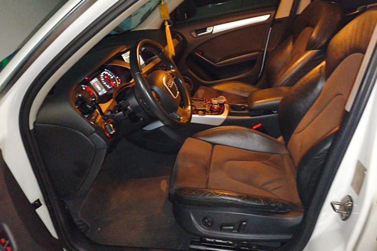 Used Audi A4L 2011 2.0 TFSI Sport Edition
